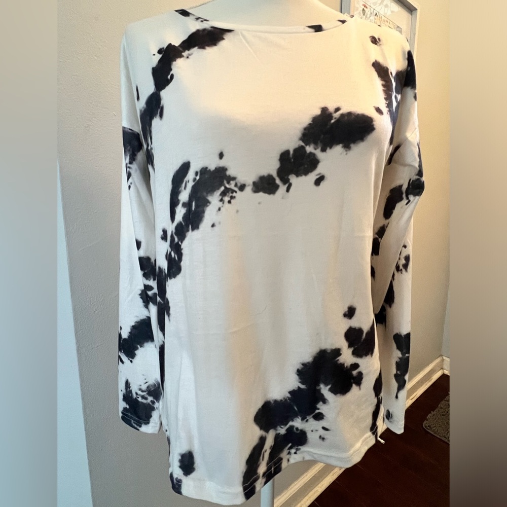 Tie dye sweatshirt